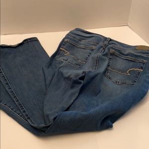 American Eagle super stretchy jeans